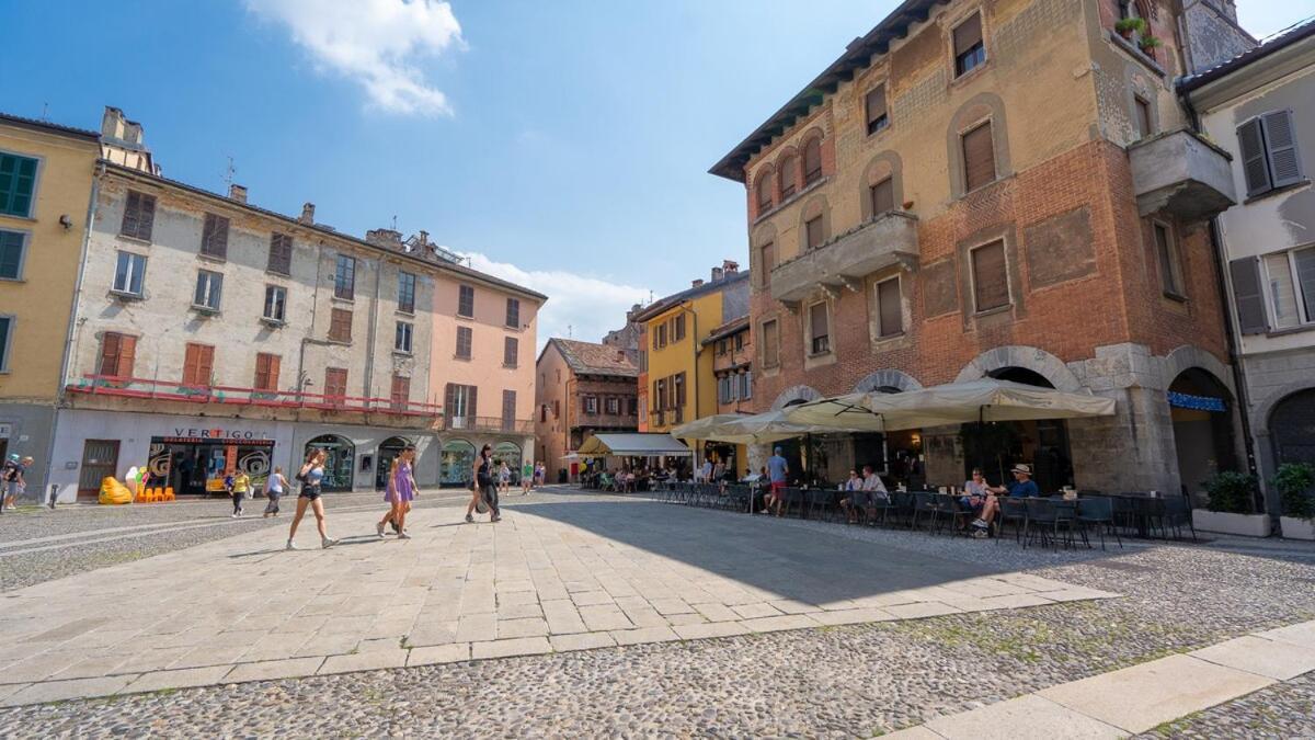 Alloggio Del 1400 Nel Cuore Del Centro Storico A 2 Min Dal Porto E Con 2 Bici Gratuite Côme Extérieur photo
